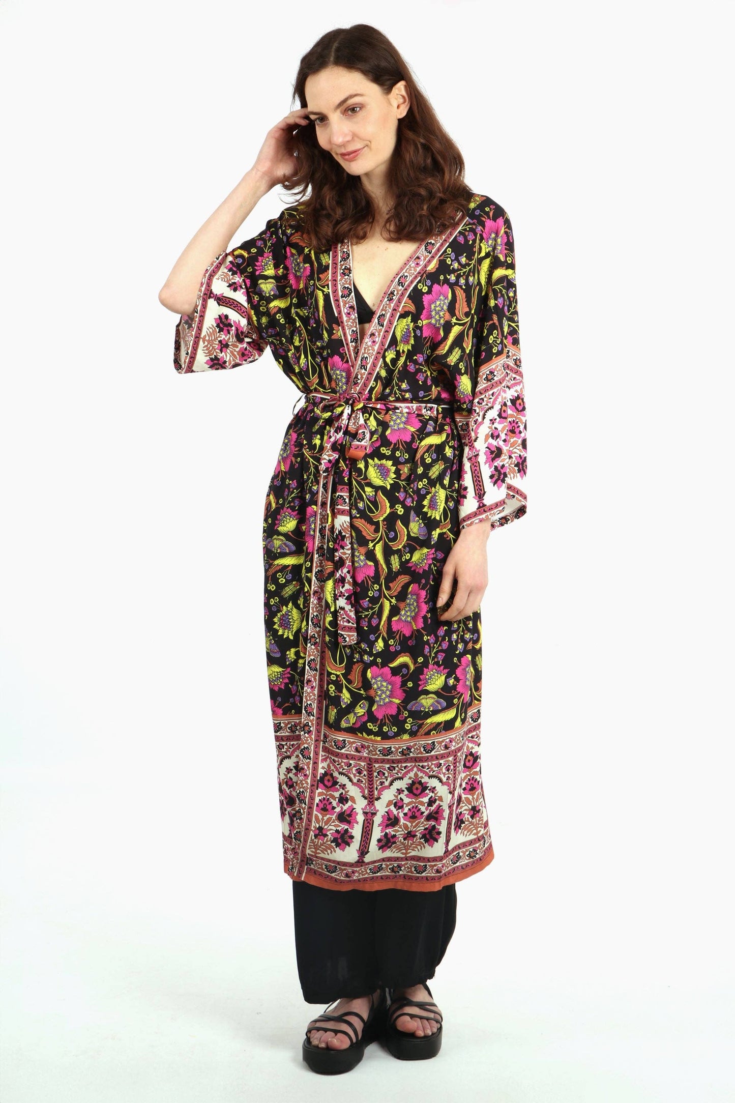 Vintage Floral & Butterfly Print Long Kimono Robe in Black - Pursenalities_uk