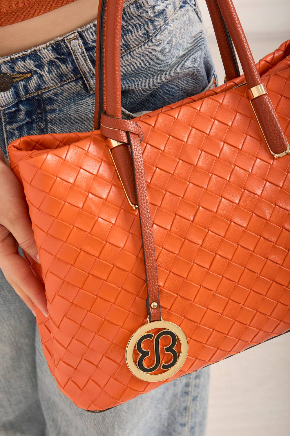 CLASSIC WEAVE TOTE BAG